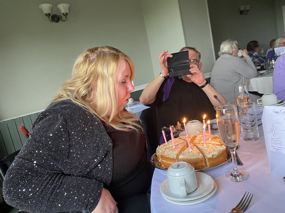 Celebrating Barbara’s birthday one of our lovely students on this weeks art holiday course