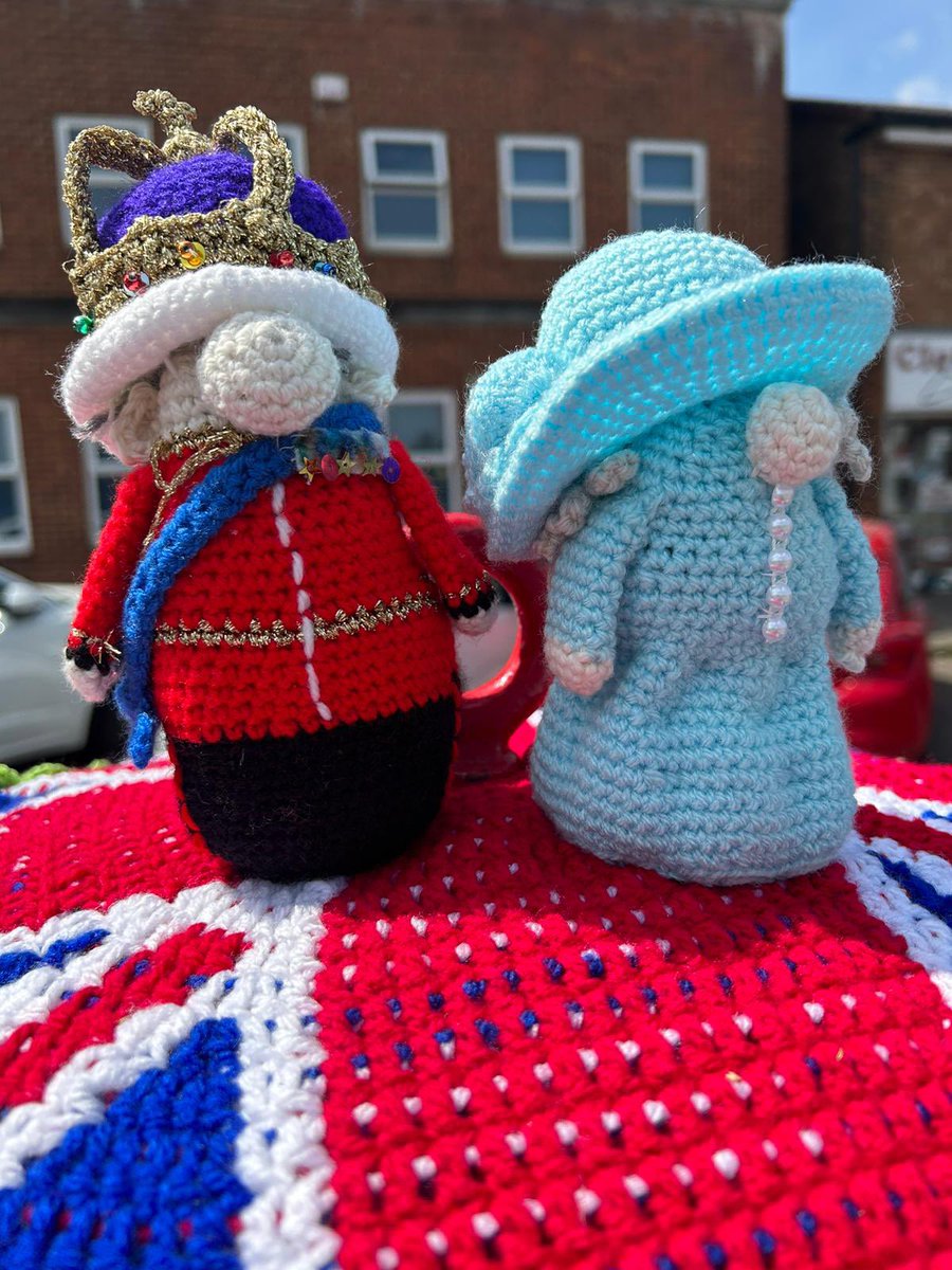 The lovely village of Lightwater where we are located is also very ready for the Coronation. We love ❤️ being part of this warm & vibrant community.  #coronation2023 #lightwater #knitting #postboxtopper #royalmail #celebration #CareHomeJobs