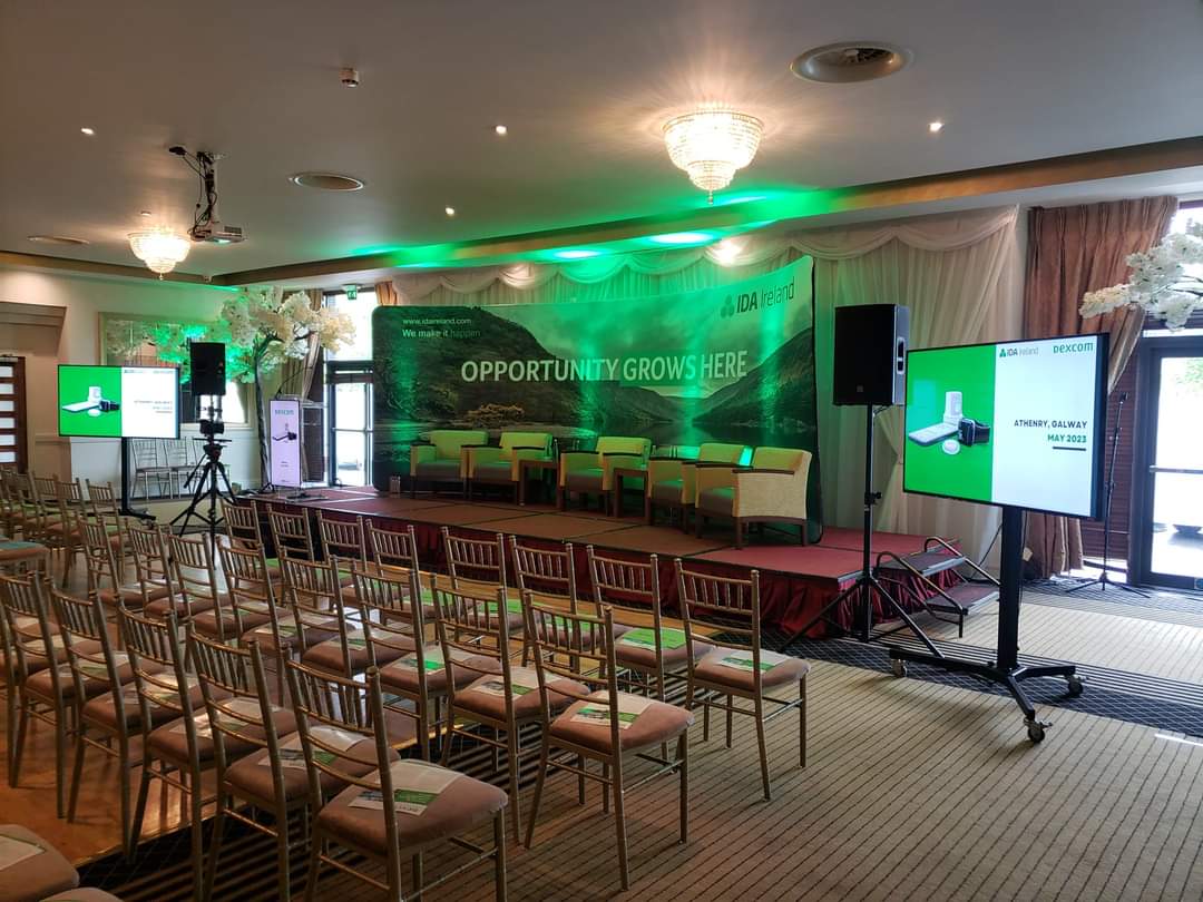 soundtolightgal's tweet photo. Delighted to be a part of the significant announcement today by the IDA and Dexcom which will see 1,000 new jobs  for Athenry as Dexcom selected the town for its first European manufacturing site

#IDA #Dexcom #Athenry #SoundToLight #DexcomAthenry https://t.co/di45Q8oLLM