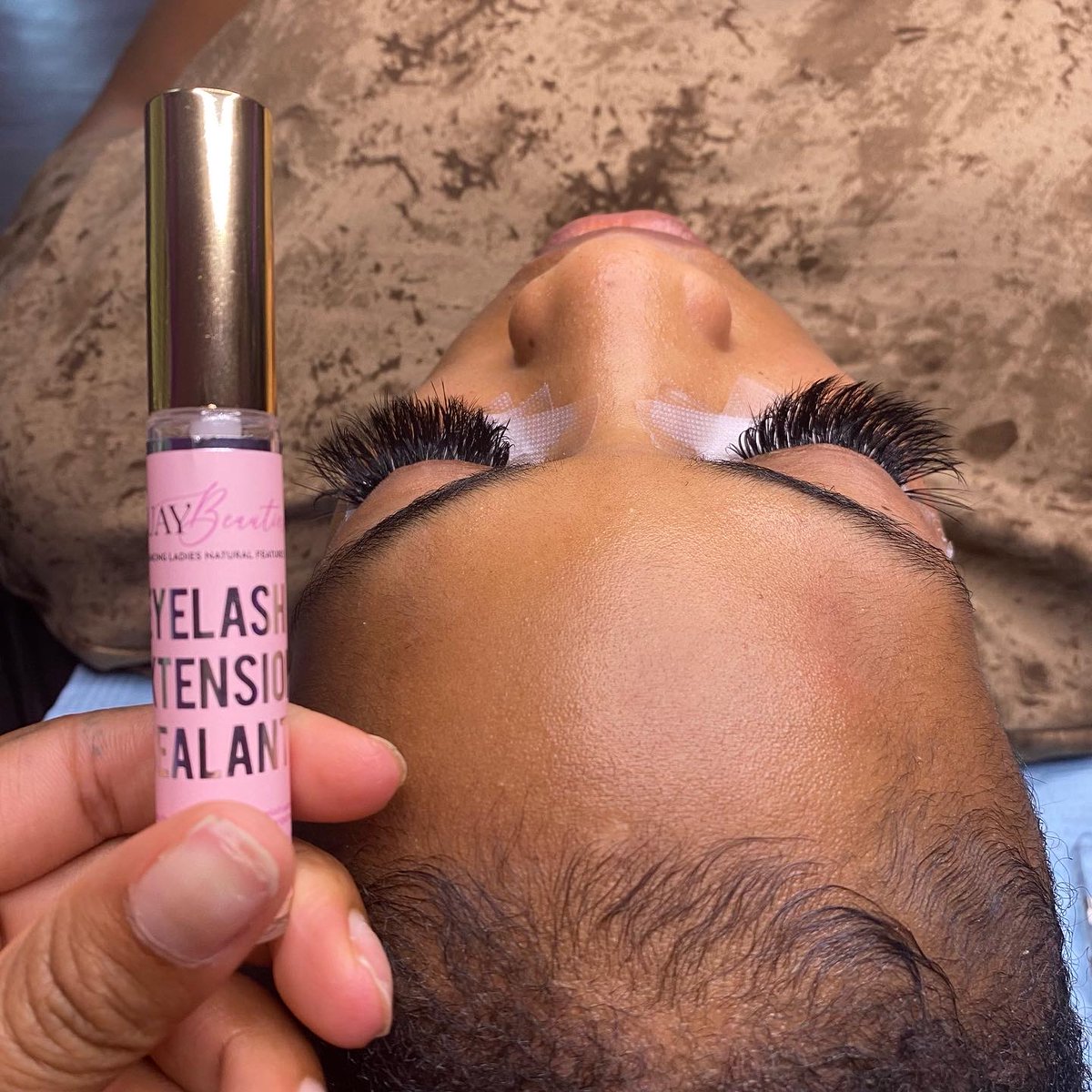 Our Step 3 Lash Sealant is the perfect final sealing coat before having clients open their eyelash. 💁‍♀️ Order now! #BeautyTools #LashObsessed #LashTechnician #LashAddict #AtlantaBeauty #LashGoals #LashMaster #LashArtistry #EyelashExtensions #LashArtist