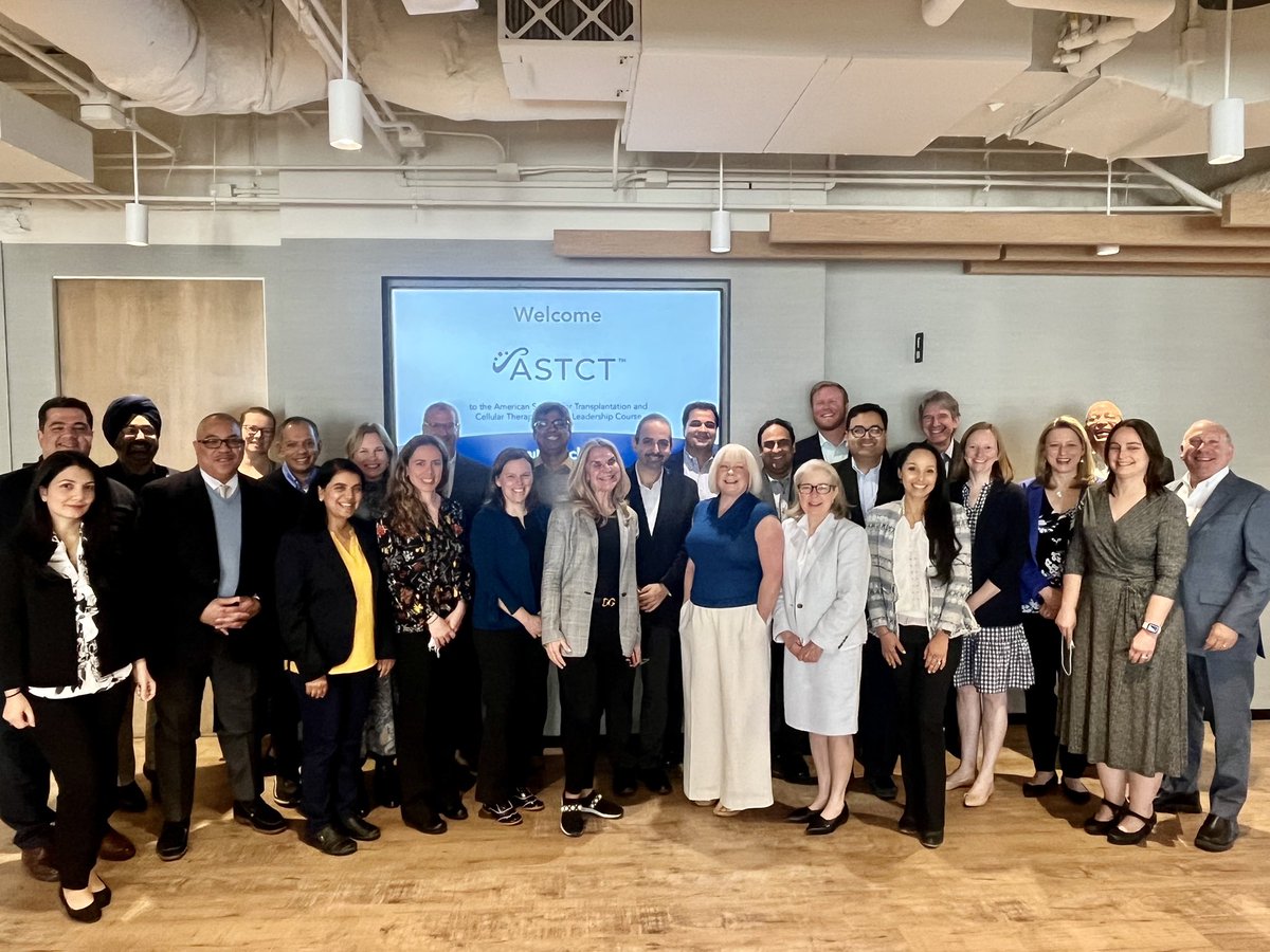 Fantastic work by @BldCancerDoc & Dianna Howard in leading the @ASTCT leadership course. Inspired by the amazing current/future leaders I’ve met these past 2 days. Thanks for @ASTCT team for making it all happen #astct #leadership