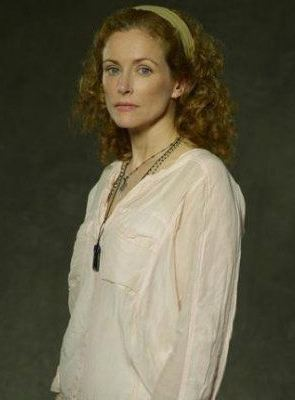 merlinpapin3's tweet image. .@FredOL69007 On souhaite un Bon Anniversaire à #LeslieHope qui a 50 ans , on peut la voir dans

Devil in Ohio
Snowpiercer
NCIS Hawai
Une Lueur d'espoir
Emergence
The Order