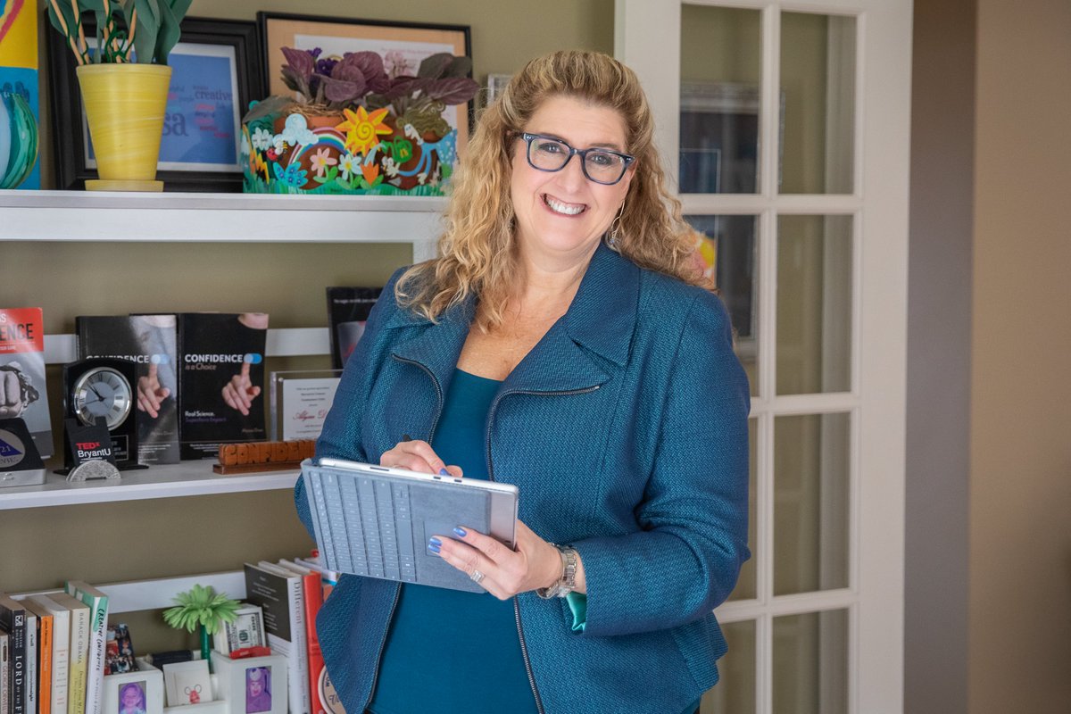 Alyssa Dver tweet media