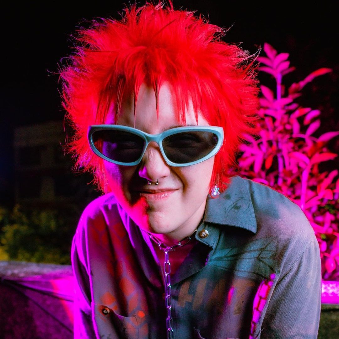 💿Bueno, #LaHoraAnimada, un programa de música que te dice qué onda la agenda musical del finde y te presenta el disco de Melanie Williams.

¿QUÉ MÁS QUERÉS? 
Futurock.fm