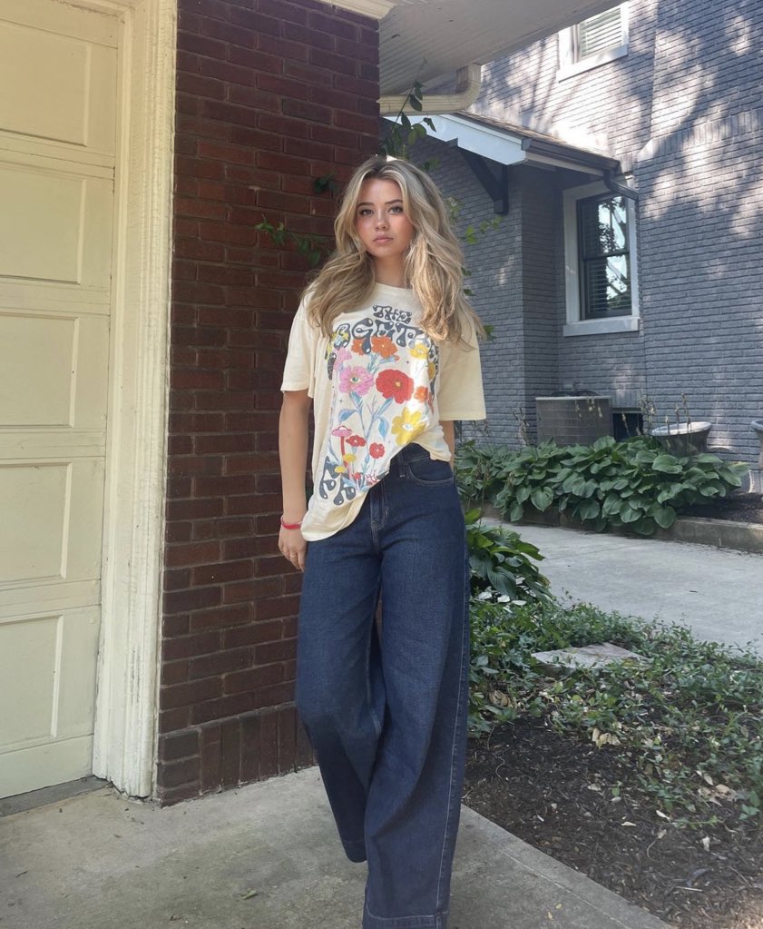 — Danielle Strange
  — txti.es/d4nistr4nge