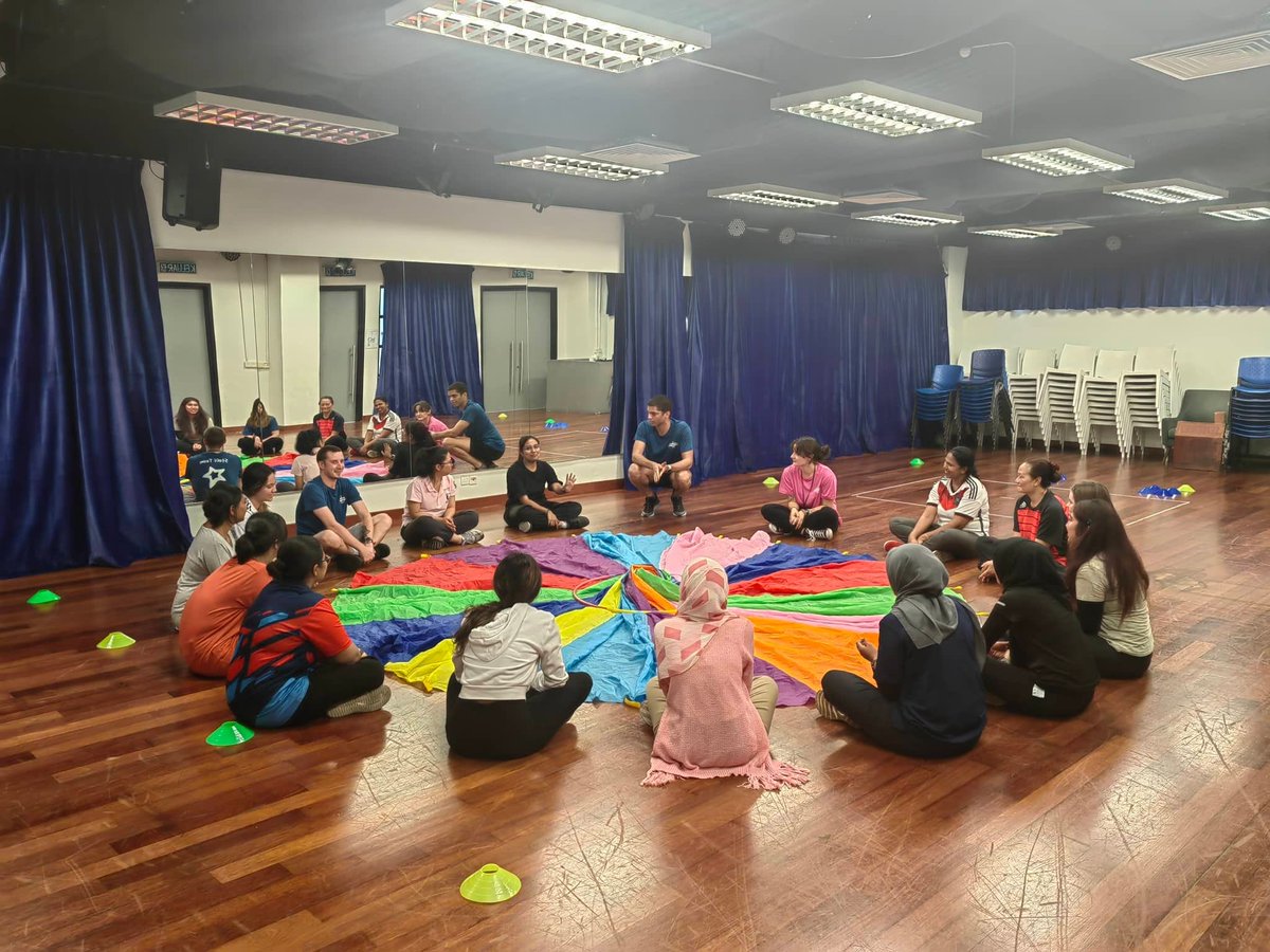 We were out in Kuala Lumpur, Thailand and Singapore helping train staff and open Camp Beaumont Asia's Easter day camps. All camps were a huge success and we now can't wait for summer! ☀️ #in2actiontraining #upskill #teambonding #in2actionadventures