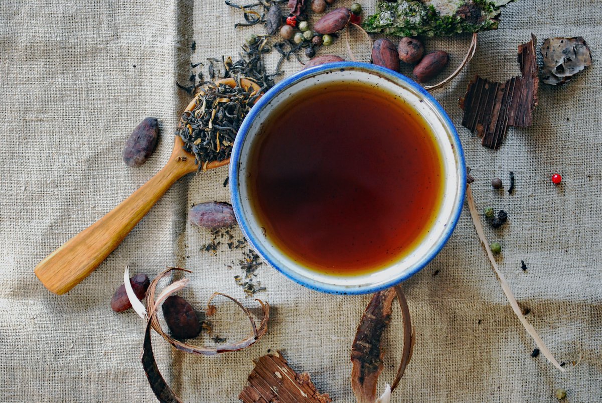 RealDailyInfo's tweet photo. Top 10 Beverages To Drink When You’re Sick - https://t.co/U0zZxz6NfR https://t.co/rhRDNn8f6H