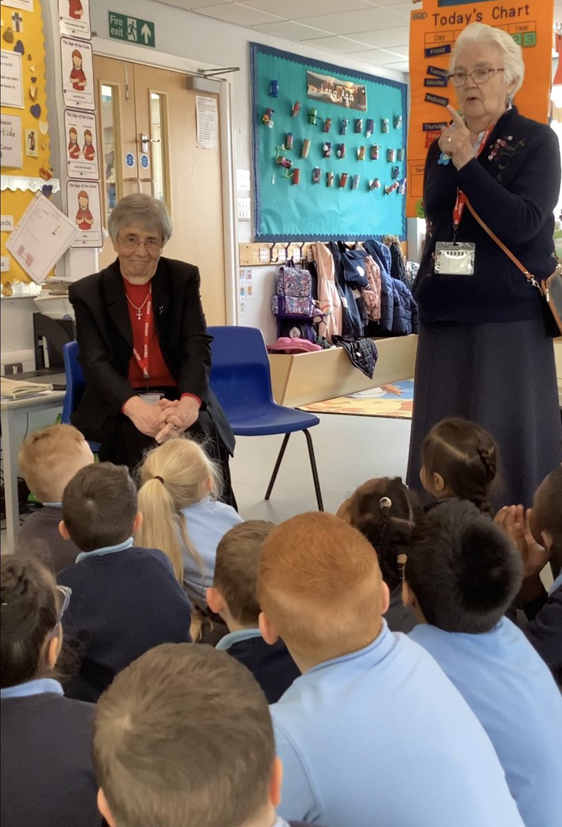 OurLadysCP's tweet photo. A wonderful vocations day in EYFS with visits from Father Anthony, Sister Maura and Sister Kathleen of the Sisters of Mercy who answered all of our questions 🙏 #CatholicLife #MissionaryDisciple #FamilyAndCommunity  @OurLadyandAllS1 https://t.co/mEgbmhVb7C