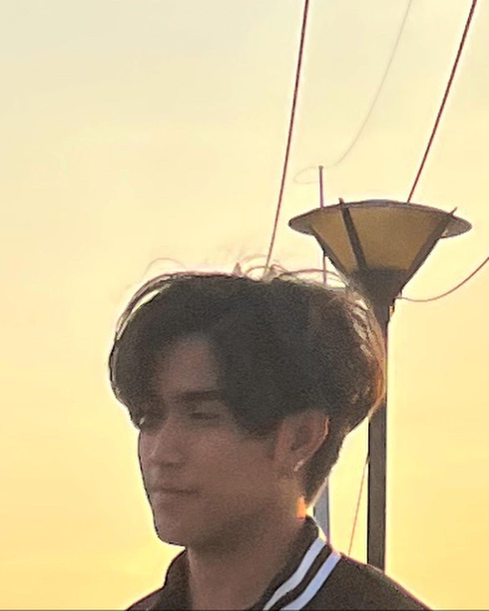 donophongpat's tweet photo. เมื่อมีคนขอให้ลงรูปหล่อๆบ้าง https://t.co/YhoP9Kxr2i