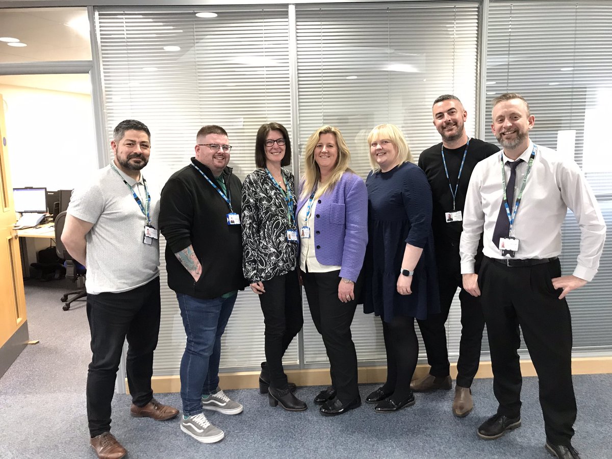 traceann321's tweet photo. Liaison &amp; diversion team Preston custody service is amazing, the team live our @WeAreLSCFT values, &amp; change lives. Career opportunities &amp; hope for everyone including those with lived experience. See people 10yo to adult. I was privileged to spend time learning from them today https://t.co/LTcKgLdydw