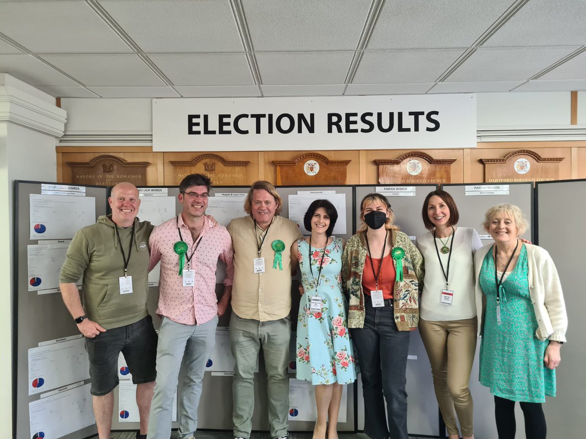 DartfordGreens's tweet photo. Just part of the amazing Dartford &amp; Gravesham Green Party where Cllr Laura Edie maintains her role in #Newtown 🌱💚😊after an incredible campaign with Julian Hood.

With generosity and appreciation the other local parties see this as a GAIN 

#GettingGreensElected 1/ https://t.co/jEnm5dThbY