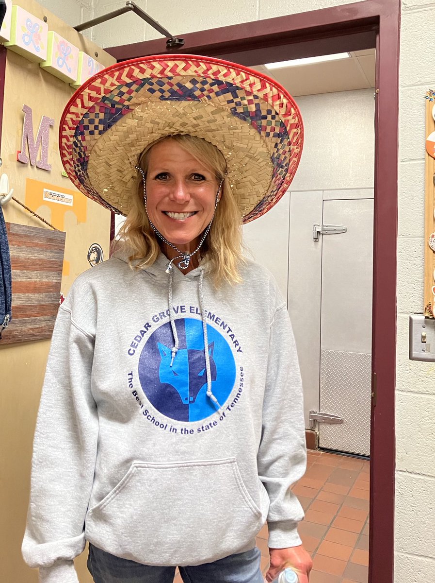 TWolfMsMolly's tweet photo. ⁦@CGETwolves⁩  happy cinco de mayo https://t.co/xyX66MpY52