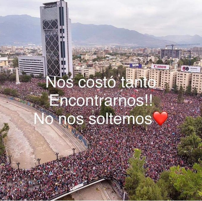Radar_C_L's tweet photo. Aquí estamos una vez más, los que deseamos terminar con la desigualdad, con las AFPs y la corrupción, los que deseamos que suban las pensiones, acceso educación y buena salud como un Derecho, los que combatimos seriamente la delincuencia. Vote Lista D, esto no ha terminado https://t.co/I0Lby0XsIk