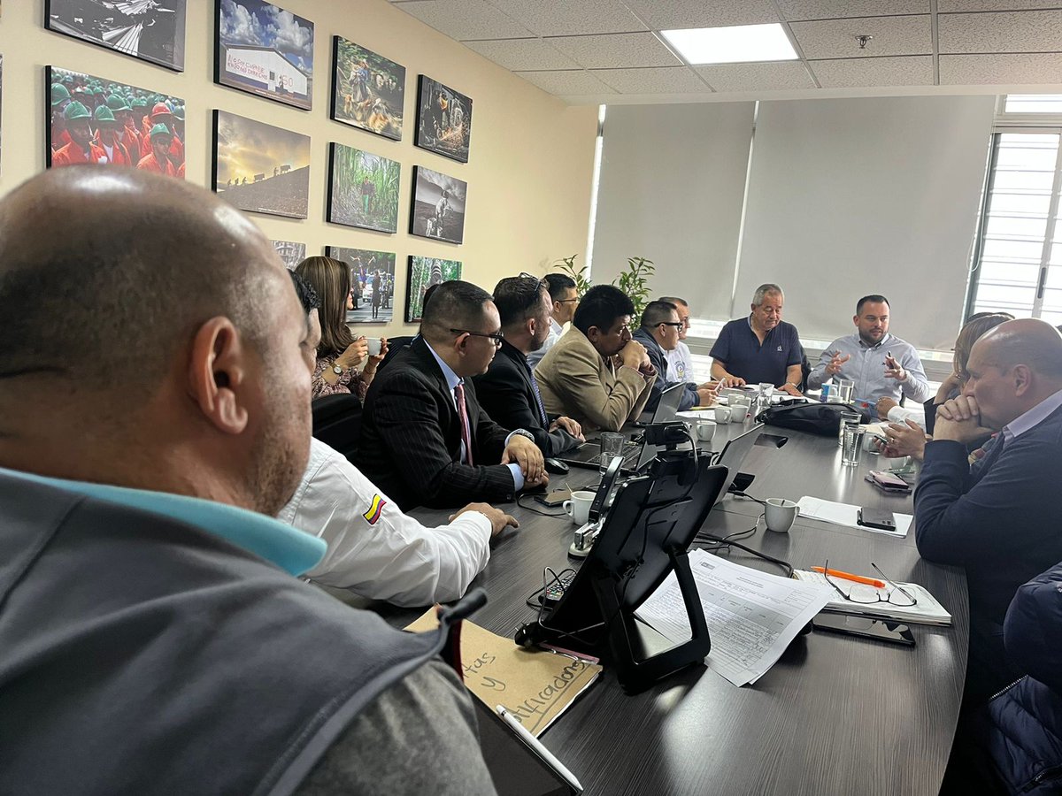 RODRIGO JIMÉNEZ (@rodrigohjimenez) on Twitter photo 