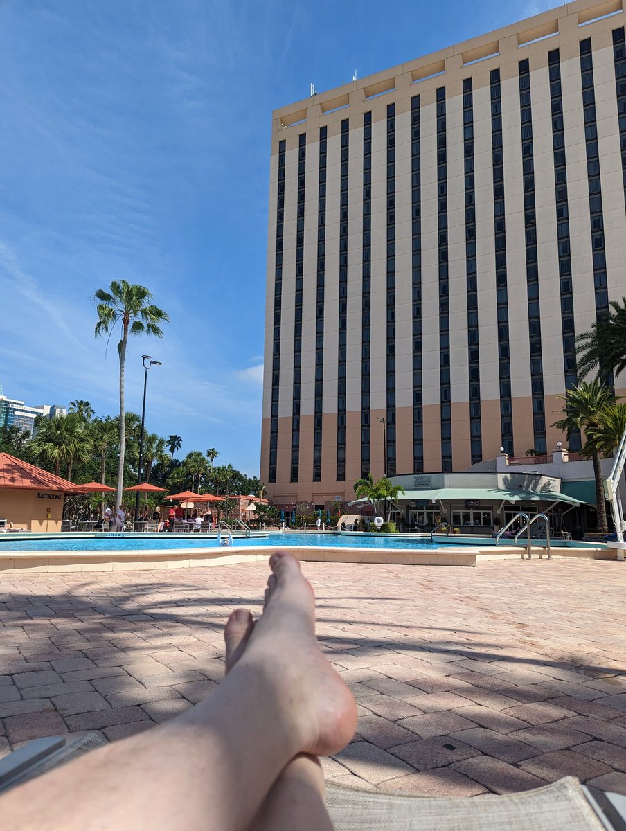kristoffer_nord's tweet image. Last day in Florida. Gave my #PythonForTesters class and got 4.8/5 from the participants. But I'm super happy that my "Testing in the Cloud From All Four Corners of the World!" got 10/10 from every... single... Participant 😎
stareast.techwell.com/program/tutori…