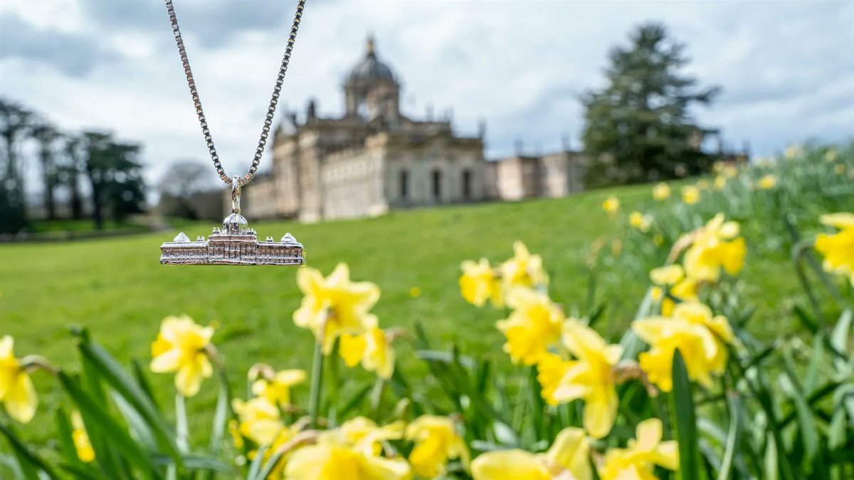 The NAJ (@uknaj) on Twitter photo Bradley’s Jewellers Opens Retail Concession at Castle Howard
Award-winning jewellery retail business <a href="/BradleysJewell1/">Bradley’s Jewellers York</a> has opened its debut fine jewellery and silverware concession at the North Yorkshire-based stately home, Castle Howard.
buff.ly/41yppVf Bradley’s Jewellers Opens Retail Concession at Castle Howard
Award-winning jewellery retail business <a href="/BradleysJewell1/">Bradley’s Jewellers York</a> has opened its debut fine jewellery and silverware concession at the North Yorkshire-based stately home, Castle Howard.
buff.ly/41yppVf