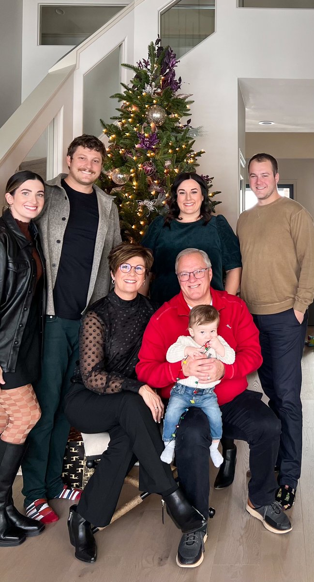 “Being able to watch collegiate hockey at the highest level with some amazing athletes in Sioux Falls on a regular basis is going to be awesome."

Meet the Hopkins family of <a href="/cortrustbank/">CorTrust Bank</a>, founding partners of <a href="/AugieMHockey/">Augustana Men's Hockey</a>. 💙🏒💛

FULL STORY 👉 bit.ly/42qAUxL

#WeAreAU