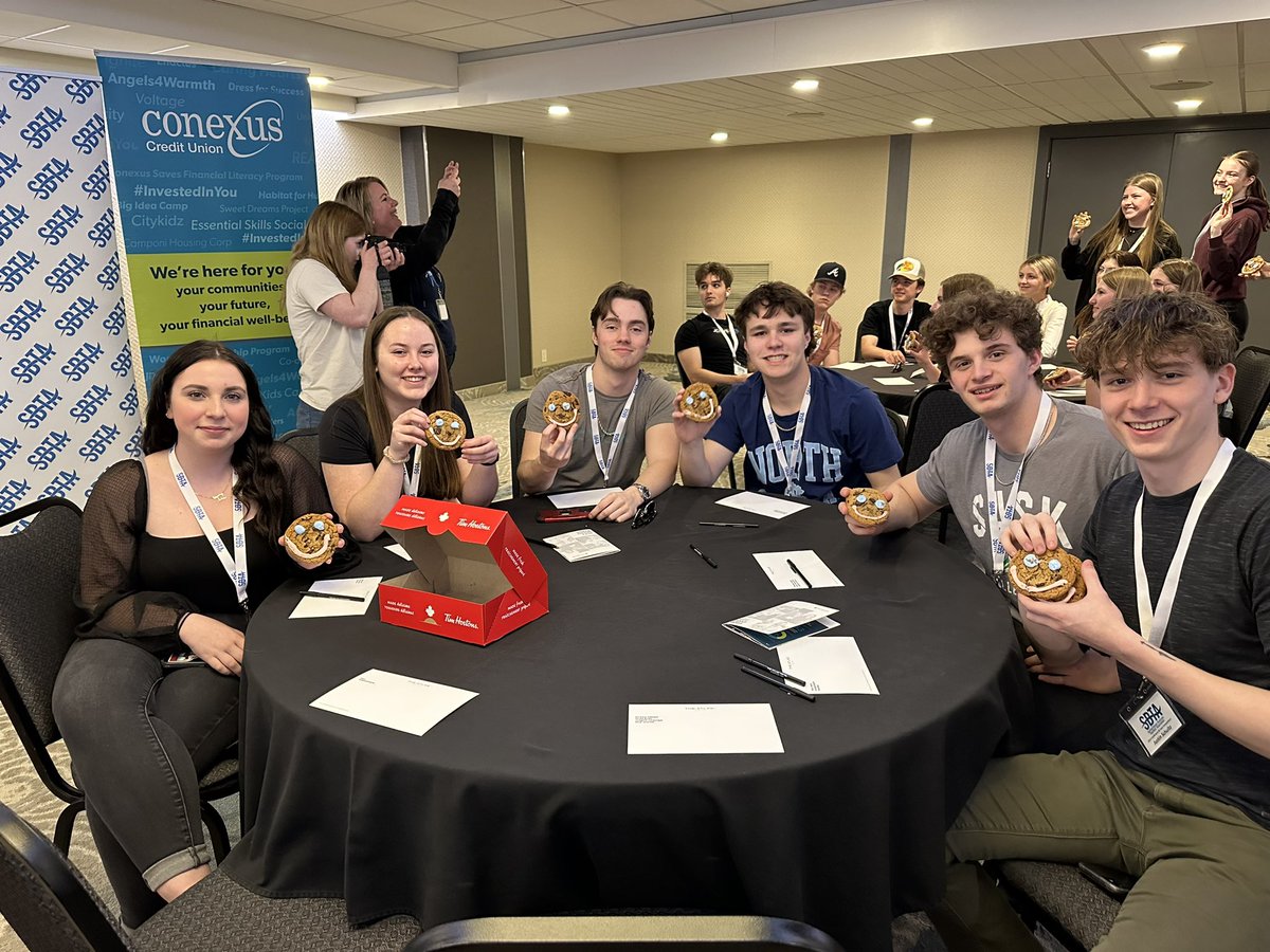 Kristine Tether tweet media