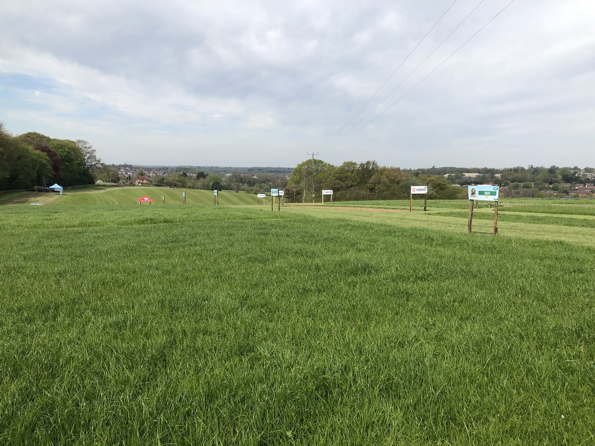 A big thanks to Bodle Bros and all those who attended the Grass and Conservation day yesterday. A really interesting and informative day! #sinclairmcgill <a href="/BodleBros/">Bodle Brothers Ltd</a>