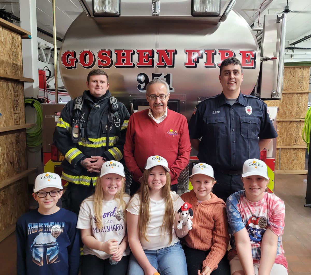 Goshen's Kid Mayor, Conner Gwaltney, and the other GCS students involved in the "mini city council" spent part of the afternoon with Mayor Stutsman yesterday. They visited the police and fire departments as well. #LocalGovernment #RedHawkReady
***More pictures on Facebook.