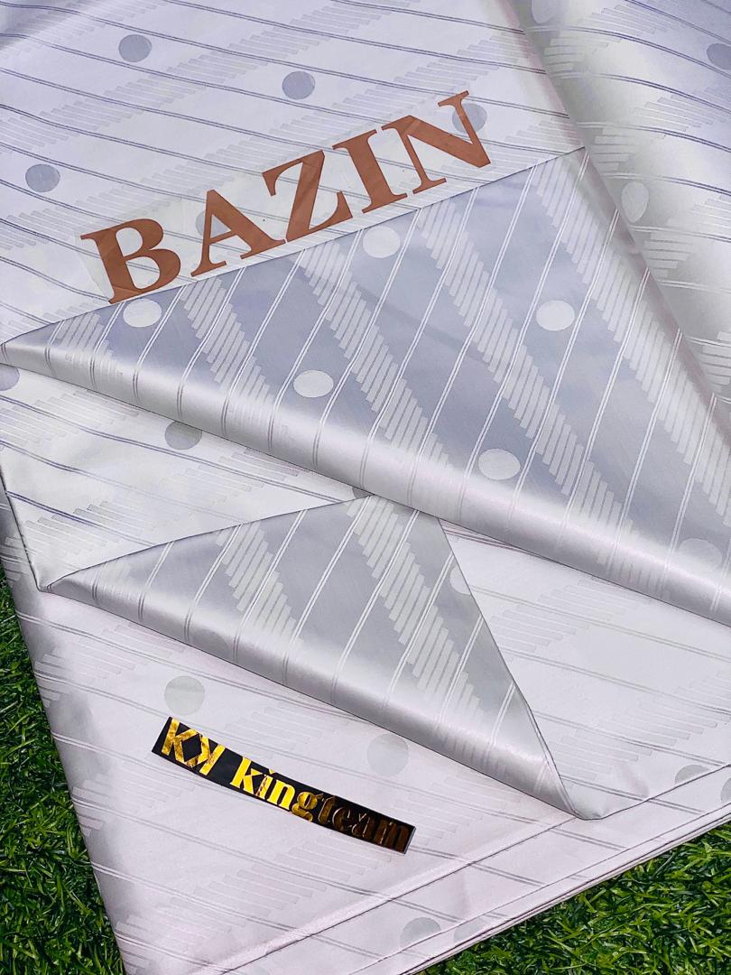 kawu90's tweet photo. Pls don't pass without retweet

Bazin
Price🏷: 3,500 per yard

📍kano 
☎Call/WhatsApp
   08036321855

Kindly Retweet🔄 fisabilillah
Available for delivery🚚✈nationwide.  Ike Ekweremadu Agbeda LASU Trey Opay Obasanjo Asiwaju Azman #TheBridePrice Owerri Bola Tinubu https://t.co/NXVCYIvnqs