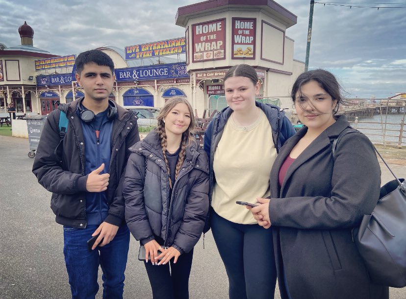 BurnleyTourism's tweet photo. 2nd day of Tour Guiding around Blackpool with our Level 3 Travel and Tourism learners 🎡🎢

I can’t believe we had to ditch our jackets and jumpers at the end of the day, it was so hot 🌞

 #travelandtourism #tourguide #tourguiding
#learnerengagement #fieldtrip #skillsdevelopment https://t.co/qfPM5LBRyK