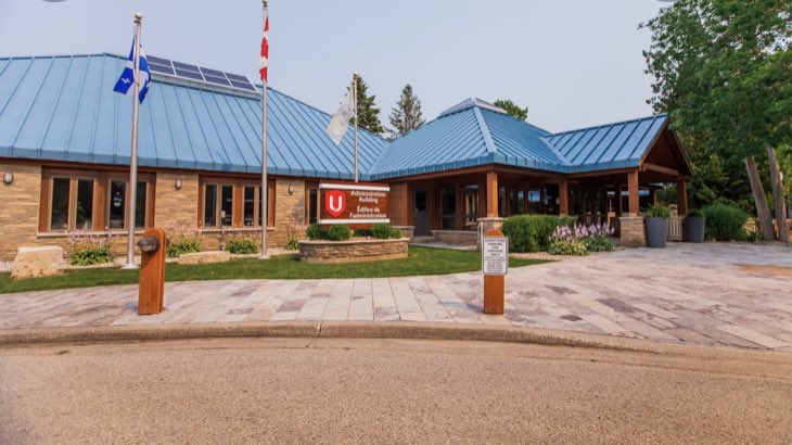 Unifor2002's tweet photo. #uniforlocal2002 7th Triennial Convention will take place from May 8 to 11, in Port Elgin at the Unifor Educational Centre. The first one since the pandemic, delegates and attendees across Canada will unite under the theme “Born for This”. Safe travels everyone.
#unifor
#canlab https://t.co/lJC38TSXHI