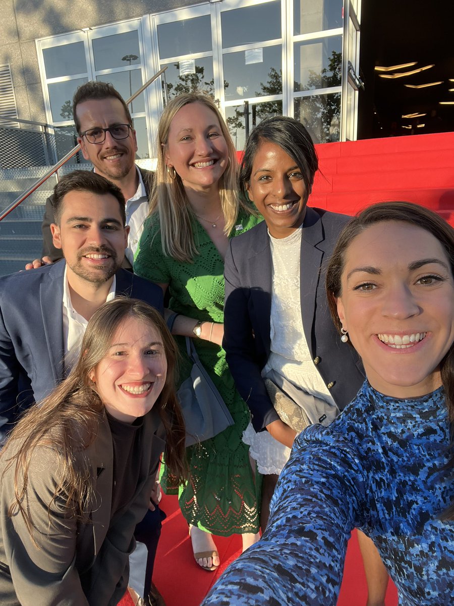 LibbyMarshPR's tweet photo. Fab film screening in Madrid showcasing @BrandUSA’s #IntoNaturesWild to our Spanish trade and media friends 🇪🇸🎞🍿 https://t.co/esA1BVCGUg