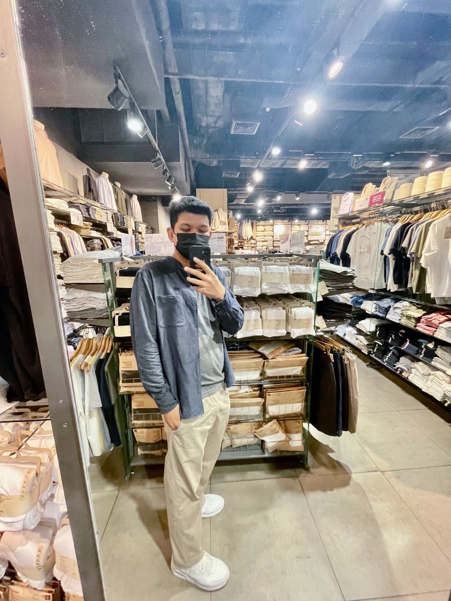 apiwatss's tweet photo. อายุ 28 หา FWB หญิงแท้ ระยะยาว  ฟิวเพื่อนสนิท ฟิวแฟน ชอบSkinship มากๆ DM มาคุยกันงับ #fwbกทม #fwbกรุงเทพ #onsกทม #ONSกรุงเทพ #เรียลชาย #เรียลทำงาน #Skinship #ชายเดี่ยว #หญิงเดี่ยว #เรียลหญิง #ยืมเมจforesx #imgforลั่น https://t.co/qWaNAoSRZS