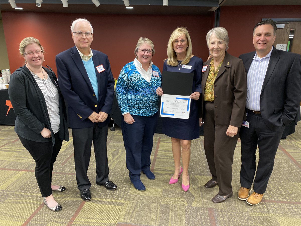 FCSDtweets's tweet photo. Congratulations to Fairport Learning Links and to all the other Community Partners helping local districts support their students! @Act4Ed #ACT4Ed #FutureReadyRaiders https://t.co/Qlhr8JyhNV