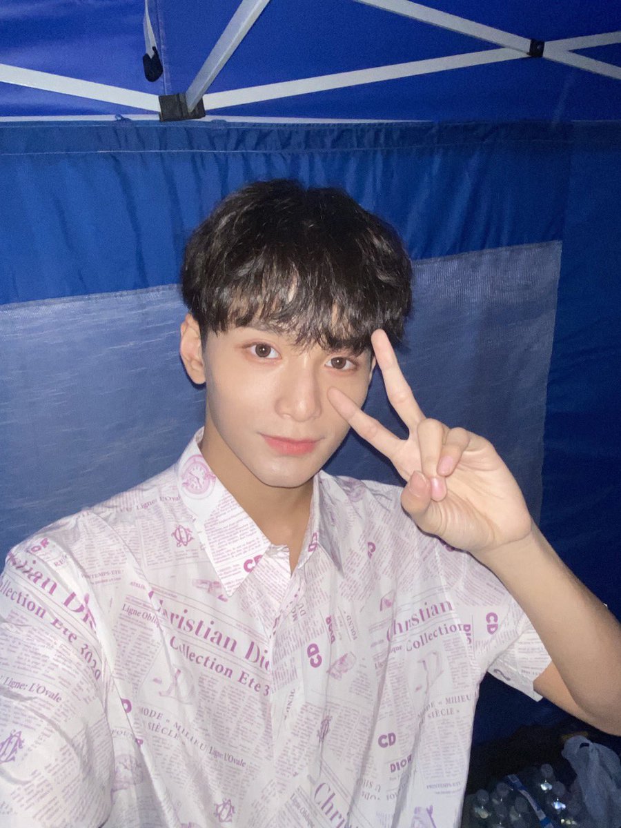 [#자얀] 

오늘 너무 재밌었어요 내일은 더 재밌게 !! 💛💛💛

#XODIAC #소디엑 #ZAYYAN #자얀