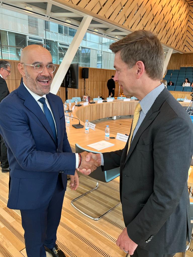 👏Excellent discussions to prop up 🇪🇺 EU Missions governance at the interministerial high-level roundtable on #EUMissions in #Cyprus 🇨🇾 with Deputy-Minister Philippos Hadjizacharias, in presence of Mission Manager Joanna Drake