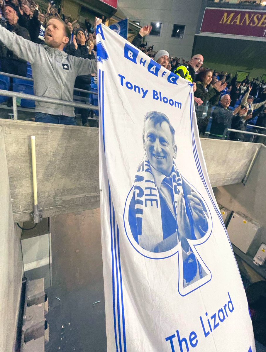 thegilbertros's tweet image. Unveiled our Tony Bloom flag last night at The Amex. Fitting tribute to our wonderful chairman and local fan.
Tony Bloom’s Blue & White Army. 🔵⚪️🔵 #BHAFC @OfficialBHAFC