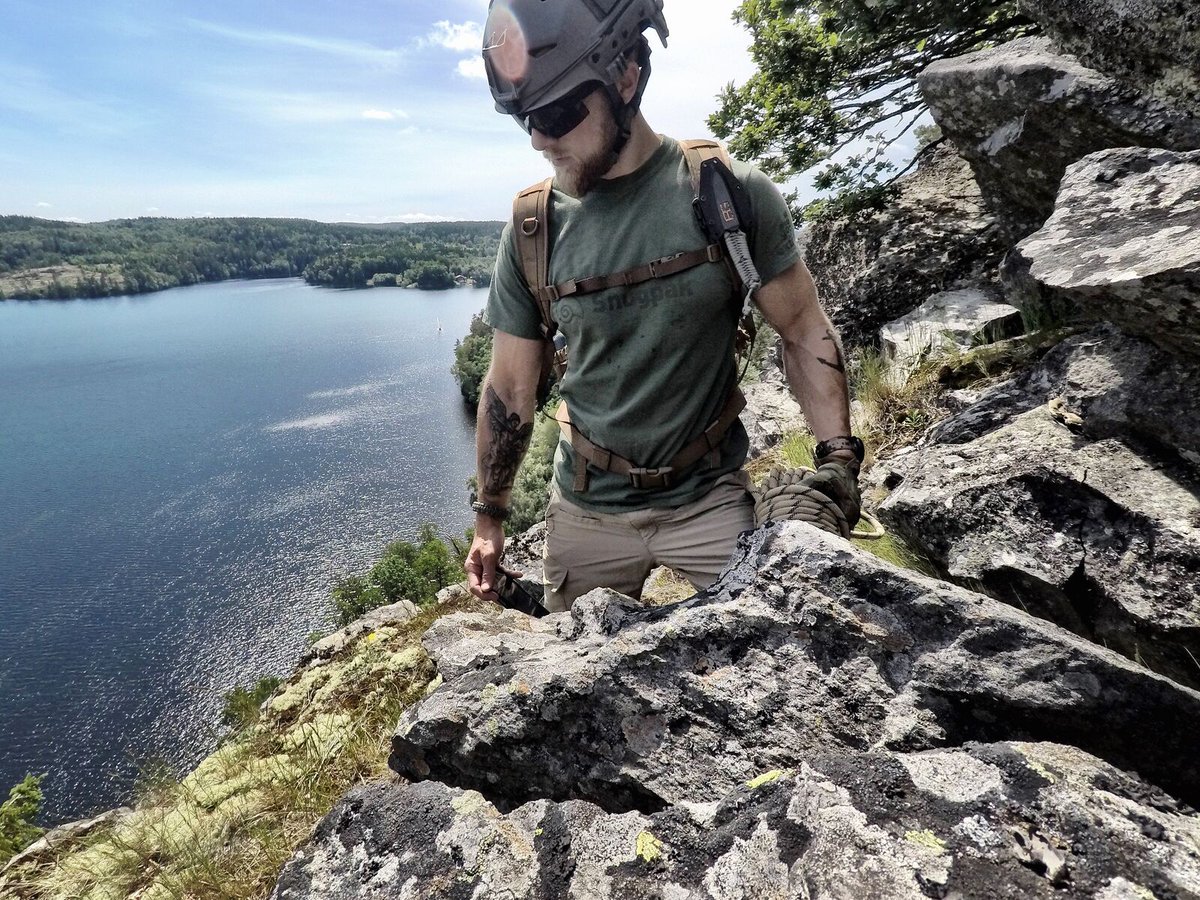 Snugpak's tweet photo. With the sun shining as we get closer to the start of summer, why not invest in one of our Snugpak T-Shirts, available in black, olive and desert tan?
Available to buy directly from one of our retailers: https://t.co/a5bTj3SBnn
#WeGoToExtremes https://t.co/UElQ7mwWwR