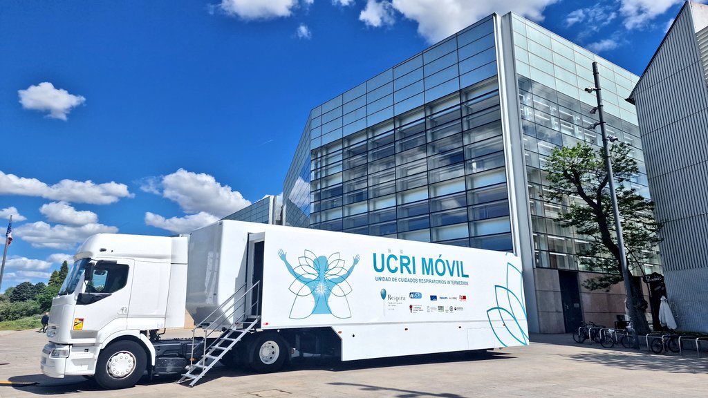 CARRINMARA's tweet photo. Tertulia: situación actual de las #UCRIS  en Castilla y León y Cantabria. #42CongresoSocalpar @Socalpar @forumevolucion #Burgos @EnfermeriaSepar @SeparRespira https://t.co/tbhBKJPUt1
