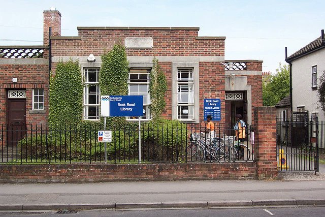 SusanSellers1's tweet photo. Looking forward to talking all about history &amp; story &amp; #JohnMaynardKeynes &amp; #BloomsburyGroup @RockRoadLibrary on Wednesday May 10th at 7.15. Free entry &amp; refreshments #Cambridge #LoveLibraries
Hope to see you there! https://t.co/2Hj9CVilqw https://t.co/7gZZ5Hh5Am