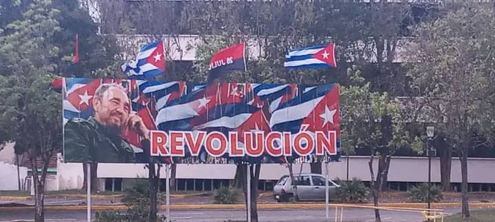 #ALaPatriaManosYCorazón desde #SanctiSpíritusEnMarcha #1Mayo