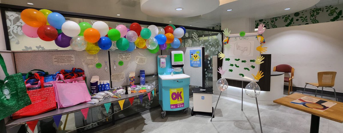 Caitrionanolan's tweet photo. Happy #WorldHandHygieneDay!
Team Charing Cross IPC team are waiting for you! Come by our stall 1st floor- outpatients for games, goodies and more🥳🙌 @ImperialPeople @TrishaBourke @TomJacques11 @TraceyGalletly https://t.co/tllIVI75HW