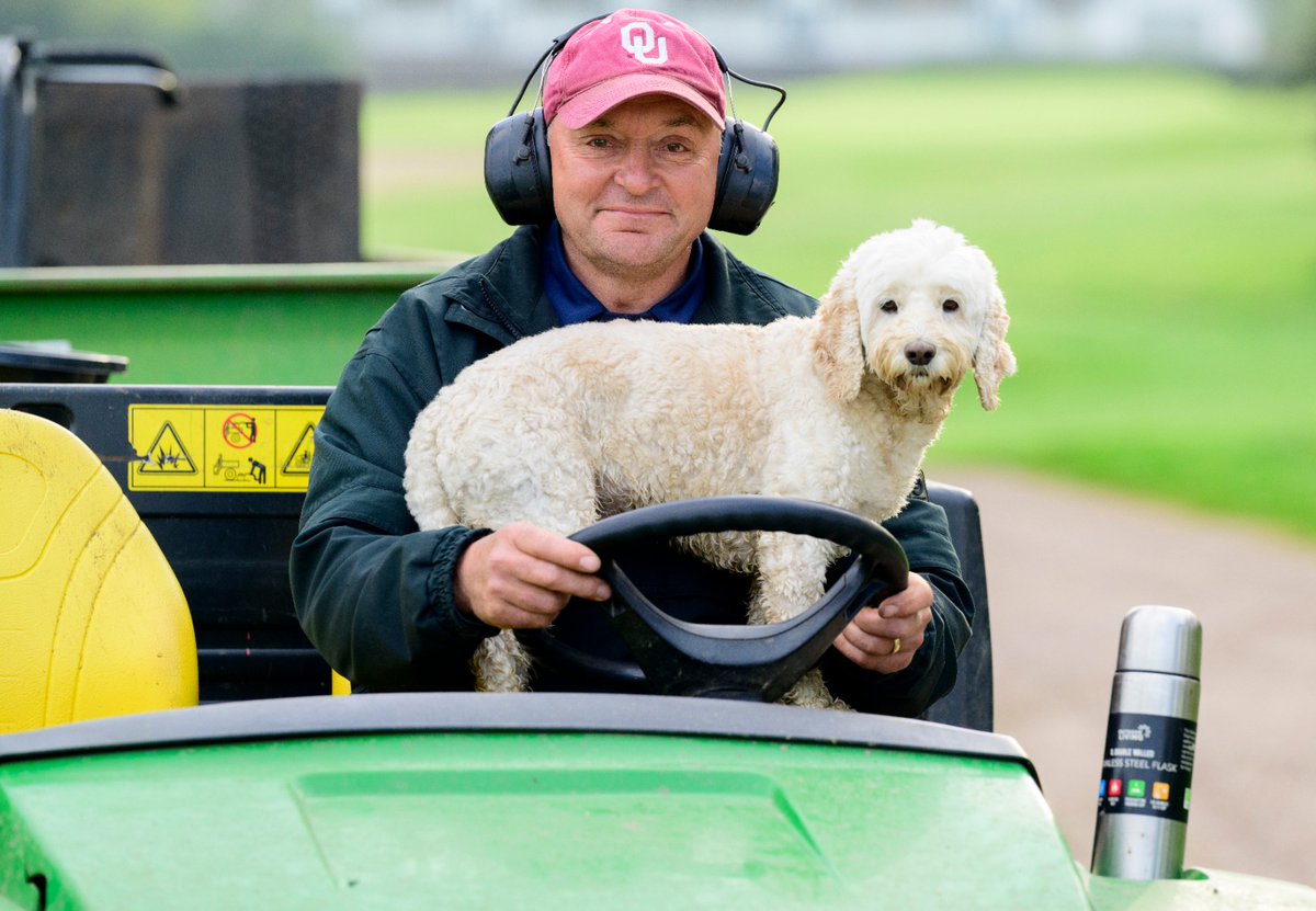 Congratulations to the greenkeping team at @worplesdongolf - Paul, Wayne, Dean, Bradley, Steve, Will, Adrian (and Molly), Robert & David for a 🌟job getting the course perfect for @EnglandGolf England v Spain Match. 👏 📷 @leaderboard3 #greenkeepers #golf #thankagreenkeeper