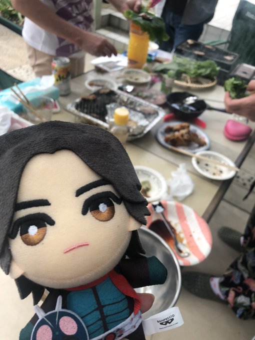 あの…家で焼き鳥してたら机燃えました