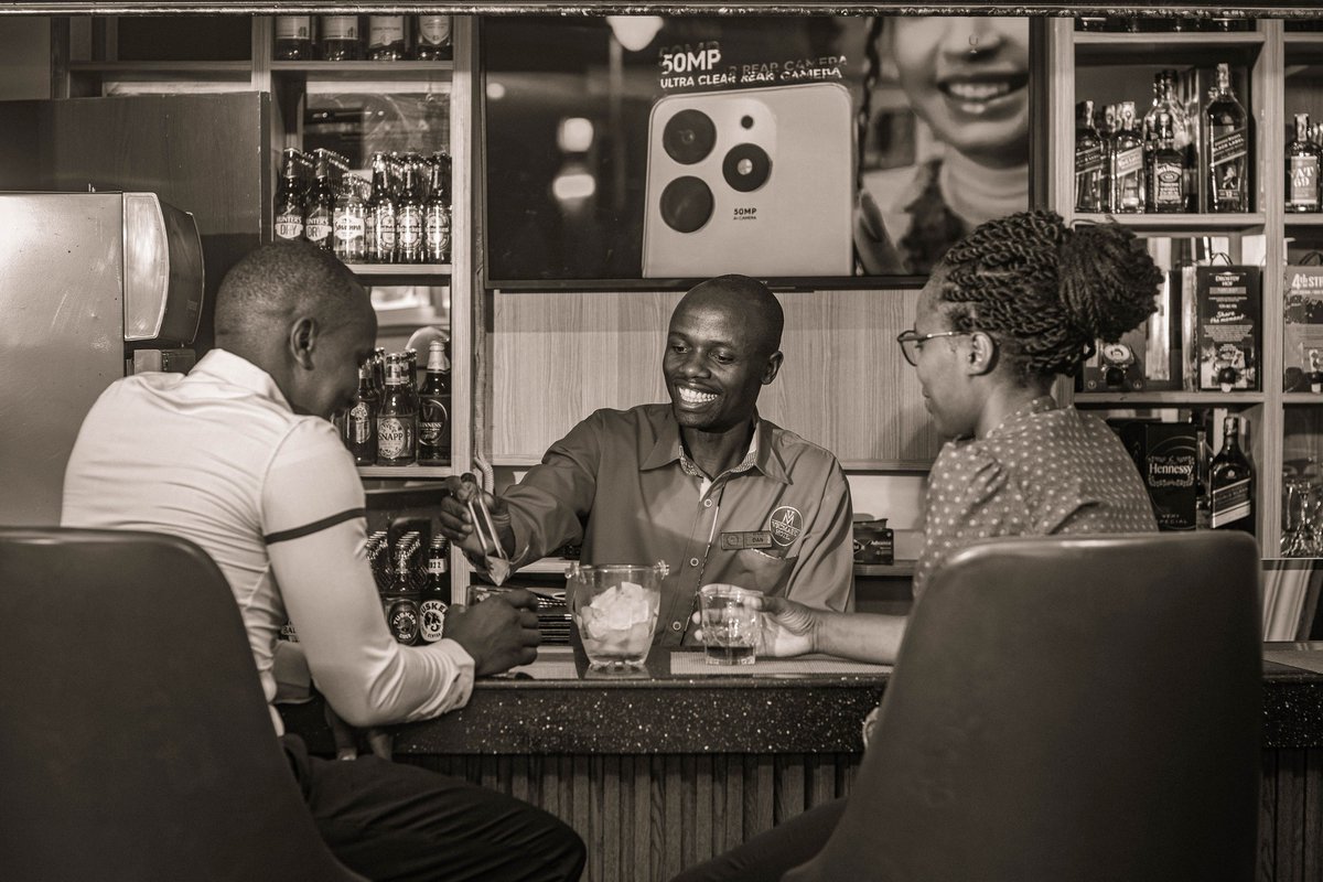 vicmarkhotel's tweet photo. From the stunning views to the expertly crafted drinks, at Vicmark Hotel inhouse bar lounge offers the perfect setting to unwind and socialize. #worldclass #vicmarkhotel 

Get in touch with us through:
0728000040
info@vicmarkhotel.co.ke
https://t.co/UVf9JnMNQb https://t.co/h8blhdJlVx