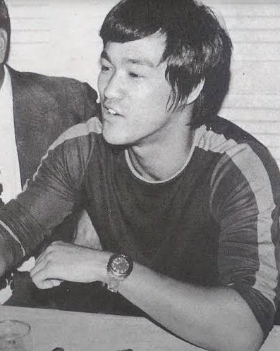 bot31676934's tweet photo. ブルース・リー

SEIKO   ファイブスポーツ  スピードタイマー https://t.co/A6rrLUcZEz
