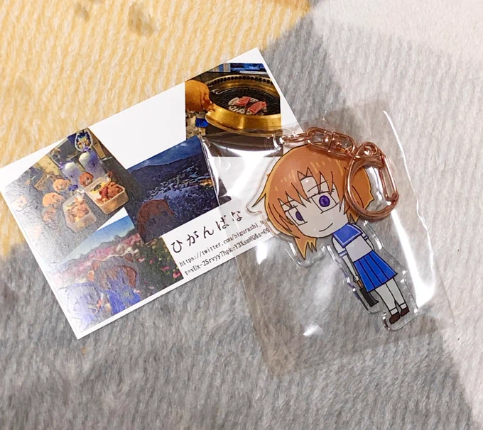 ひがんばなさん( )のレナアクキーを購入させて頂きました。実は線画描いてる時からずっと見てましたイラスト。 完成した作品はすごく個性的で可愛らしいレナだったので今回無事お迎え出来て良かったです。人が居なくなるまで待ってたんですよね、買うのw めっちゃ好きな絵です!
