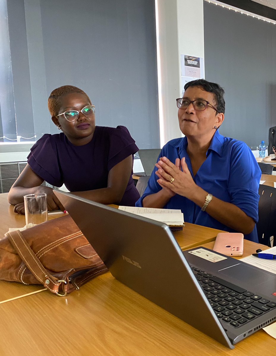 DineshBalliah's tweet image. A pleasure to host the dicussjon on #editorialpolicies and #mediacapture @Journ_SA Thanks to @SAEditorsForum and @Code4Africa for all your assistance.

#JournalismMatters #MediaFreedom