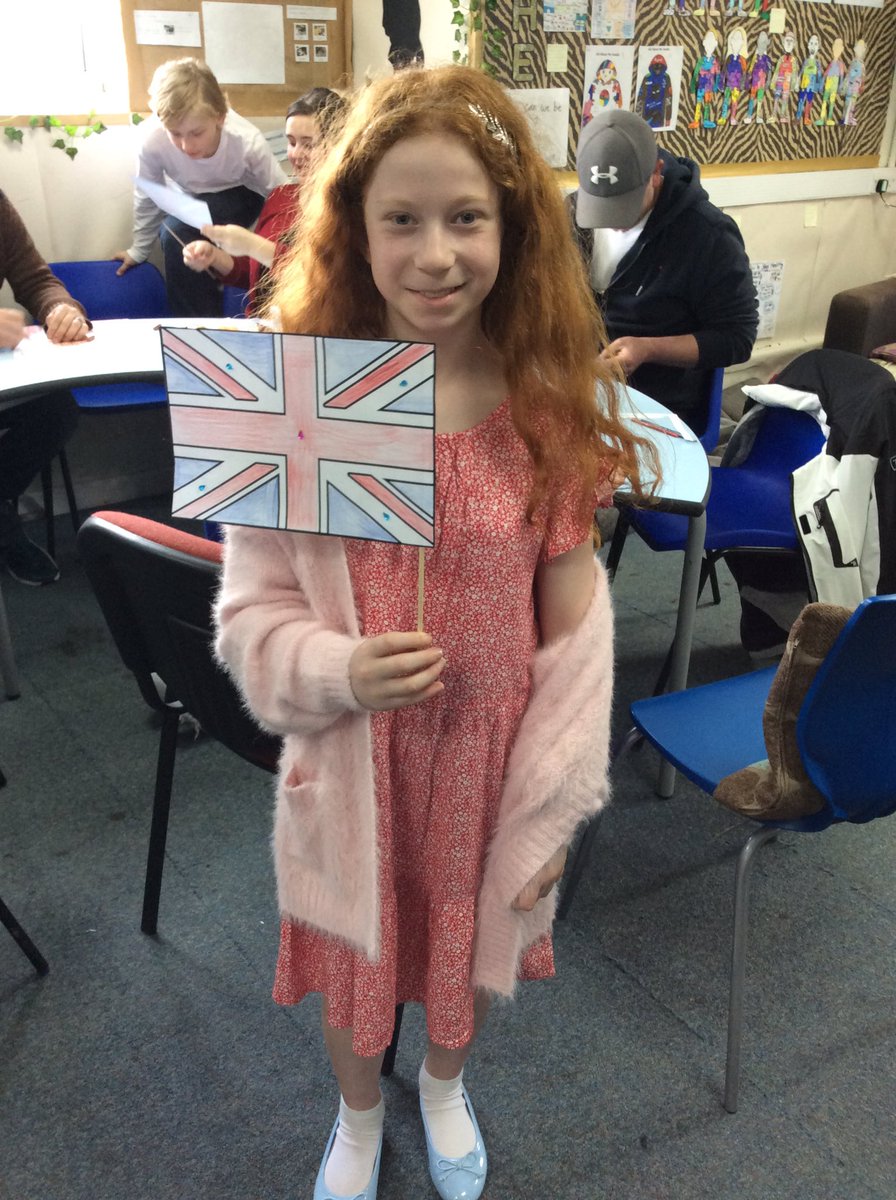 Chestnut_yacad's tweet photo. We had a lovely time today in Year 6 having a Coronation Day celebration! https://t.co/sJjB9uqvUP
