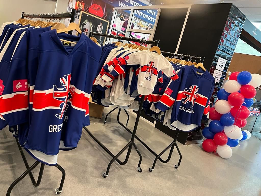 Last day of the Worlds today Motorpoint Arena Nottingham don’t miss the Stanley Cup pick up your World Championship and GB Merch including shirts great crowds come and support GB and make it a sell out