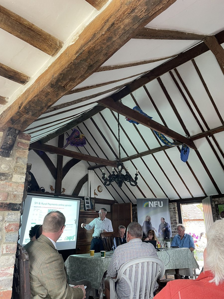 A big thank you to our speakers yesterday @ClaireR99 @AdviserSPS @DavidatWestons - two busy member meetings across the South East covering all things #SFI. Great to have @DefraGovUK and @Ruralpay representatives there too to answer questions.