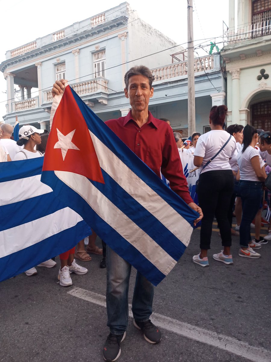Los Comunicadores. Presente. #Cuba