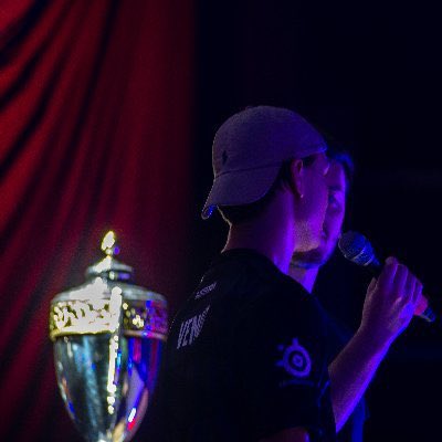 veniuzCS's tweet photo. @SandenDennis @BegripGaming Hur jag känner mig med @JAEGARNS https://t.co/ZatIlj2QVs