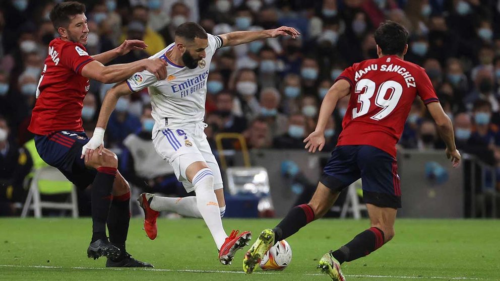 carrusel's tweet photo. ⚽🎡¿Quieres ganar unas entradas para el 
@patraccionesmad
 con la final de Copa? Fácil

➕ Sigue a @carrusel
 🔄 RT este tweet
⁉️ Acierta resultado y último goleador del Real Madrid - Osasuna (sin contar tanda de penaltis). Sorteamos 5 entradas dobles entre los acertantes https://t.co/YIKoQQlnzh